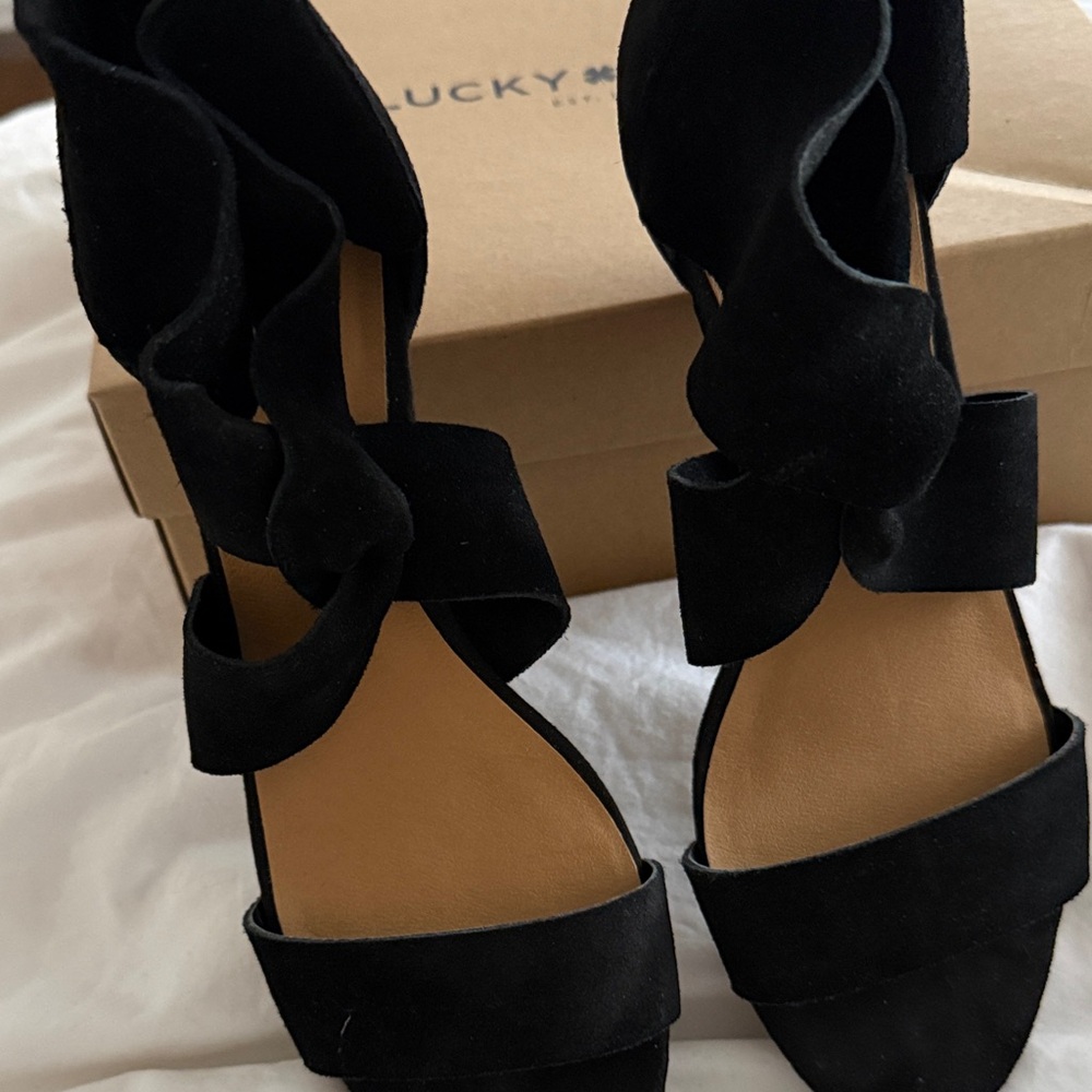 Lucky Brand Black and Brown Wedge Sandals